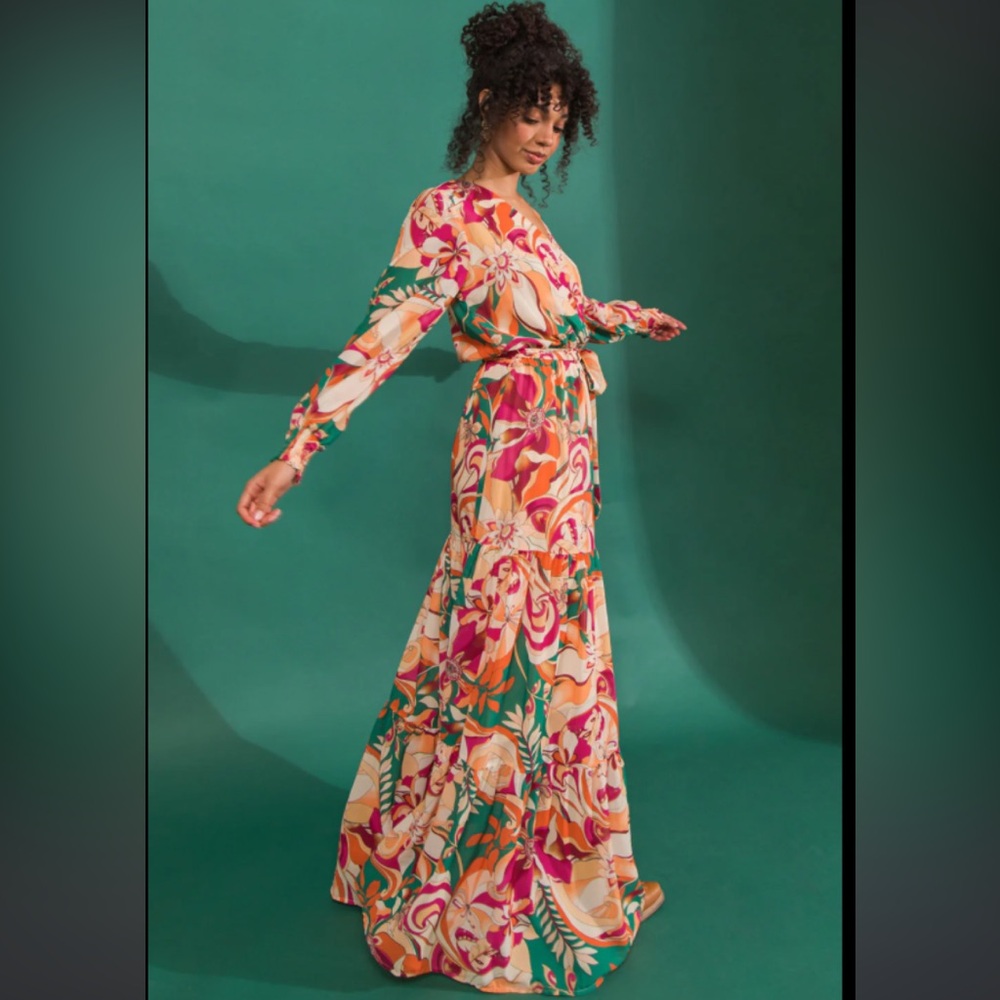 NWOT Flying Tomato Breezy City Maxi Dress